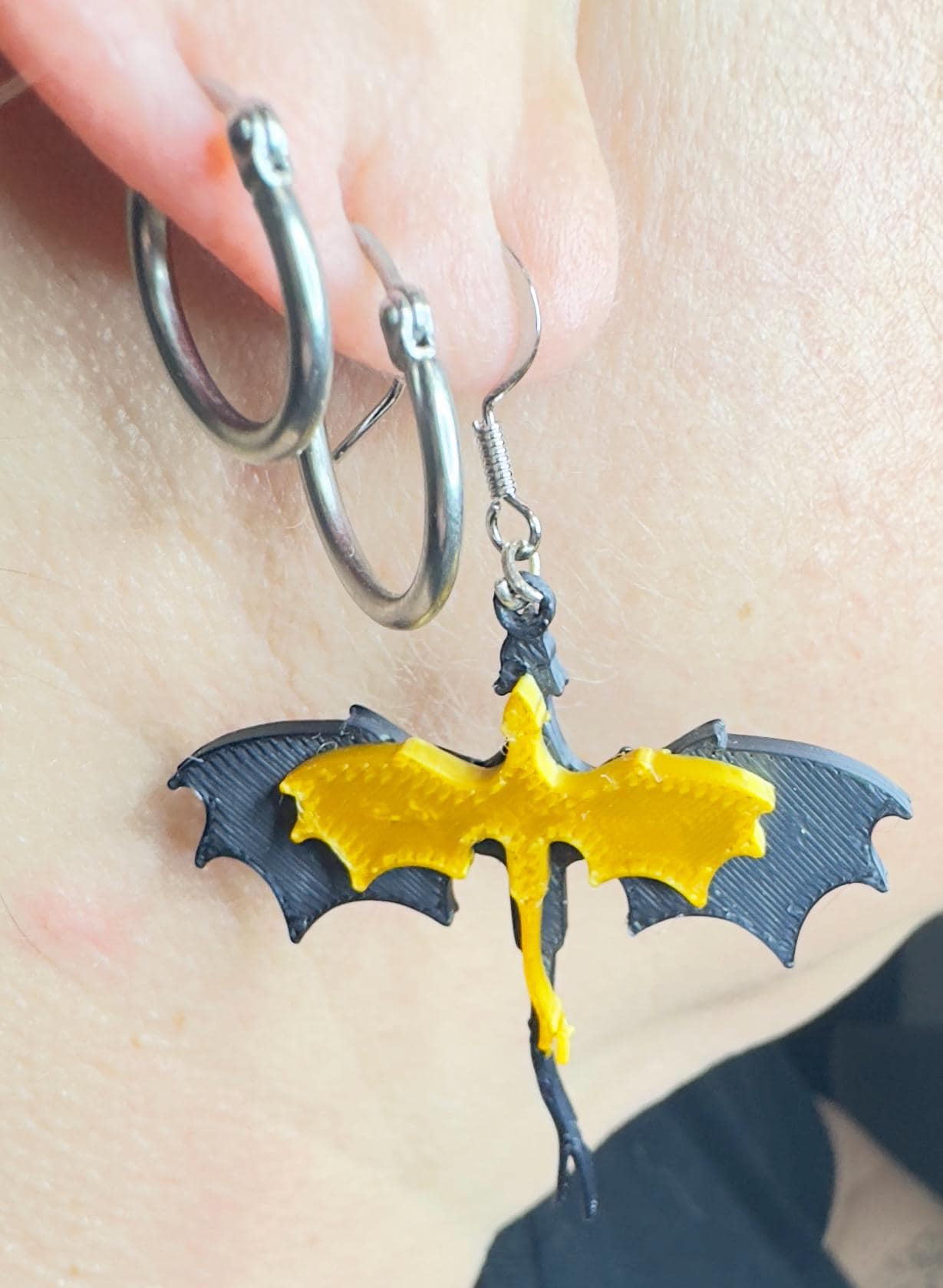 Black & Gold Double Dragon Earrings – 3D Printed Fantasy Jewelry for Dragon Lovers and Fantasy Readers My Store
