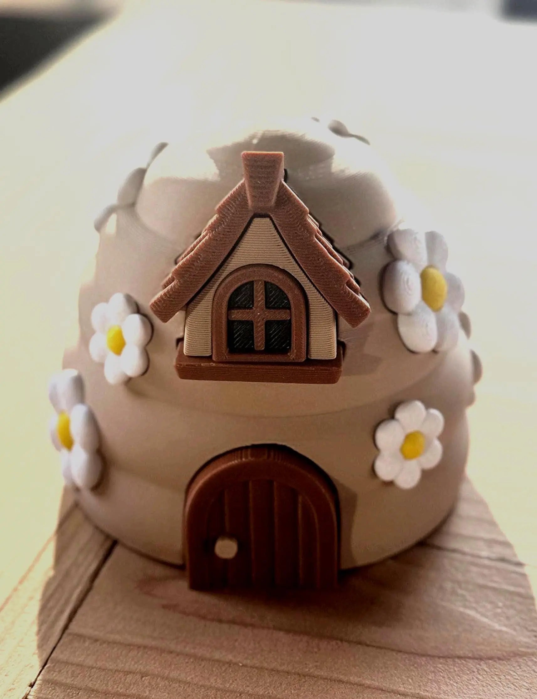 3D Printed Beehive Playset with 8 Articulated Bumble Bees – Cute Fidget Toy Gift for Bee Lovers & Kids - KV3D Designs