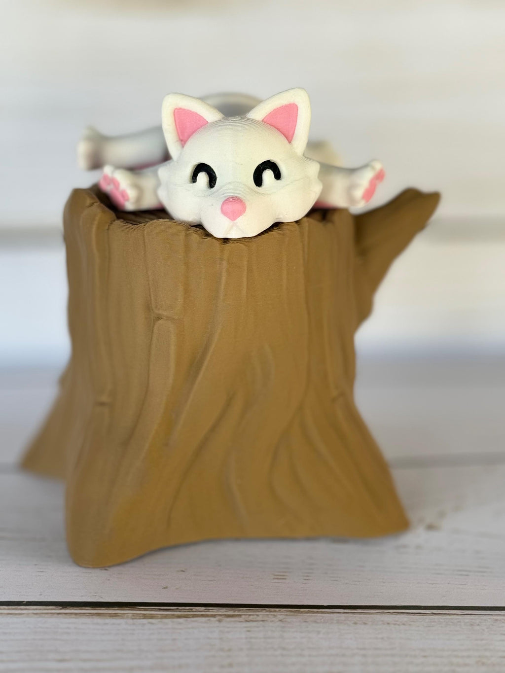 3D-Printed Fox with Tree stump - Trash Can - 3D Printed Articulated Fox – Trash fox Fidget-Friendly – Perfect Gift! - KV3D Designs