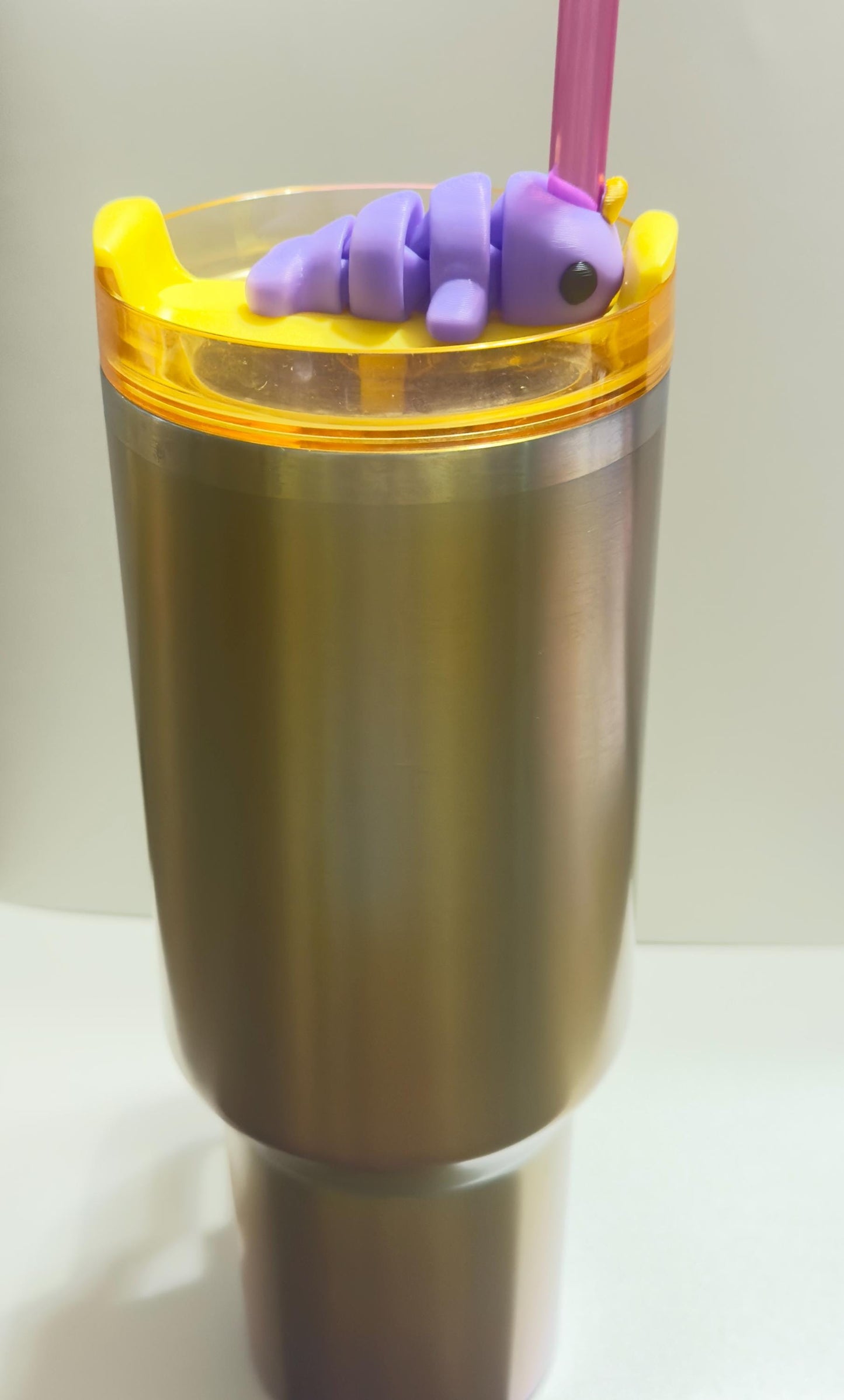Articulated animal Stanley straw topper | 3D-printed flexible drink accessory for Stanley tumblers | Cute and fun cup decoration | Unique fidget straw charm