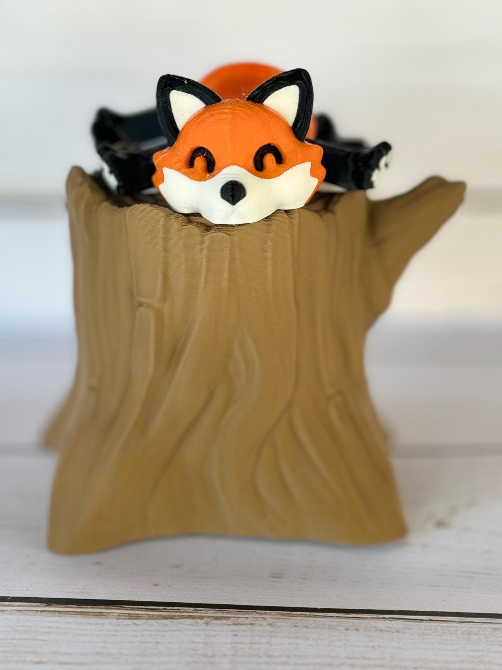 3D-Printed Fox with Tree stump - Trash Can - 3D Printed Articulated Fox – Trash fox Fidget-Friendly – Perfect Gift! My Store